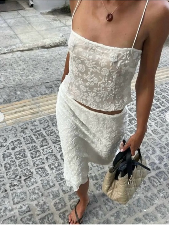 Realisation Par Dresses & Skirts - Realisation Par White Embroidered Lace Two-Piece Skirt Set